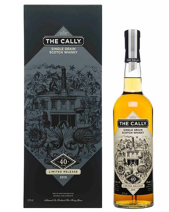 Cally 40 år whisky: Eksklusiv, aldret skotsk kunstværk, fyldt med kompleksitet og dybde, perfekt til at fejre livets øjeblikke.